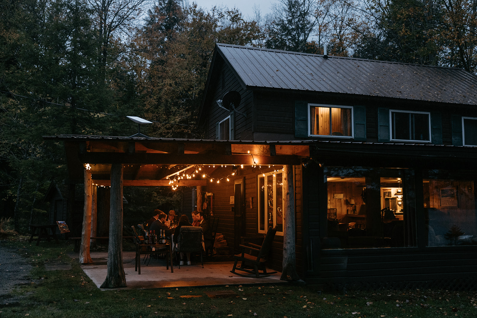 stunning upstate New York wedding venue sits ready for the dreamy ceremony