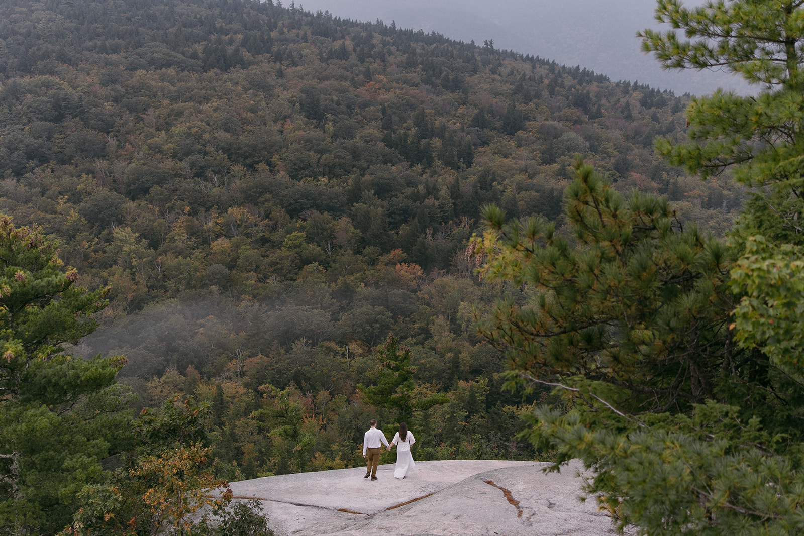 elopement on the edge of the world in New Hampshire