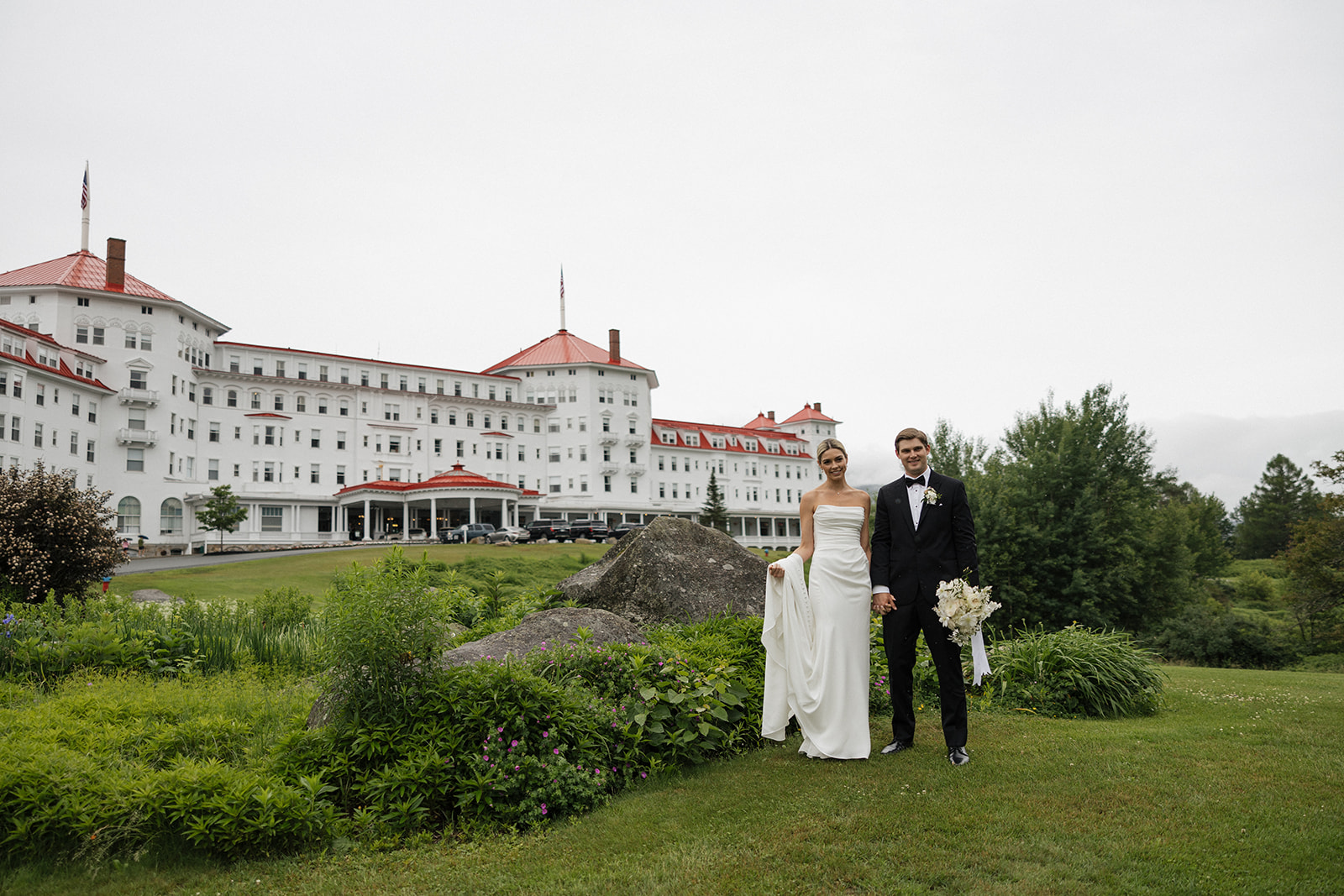 candid first look photos from a rainy New Hampshire wedding day