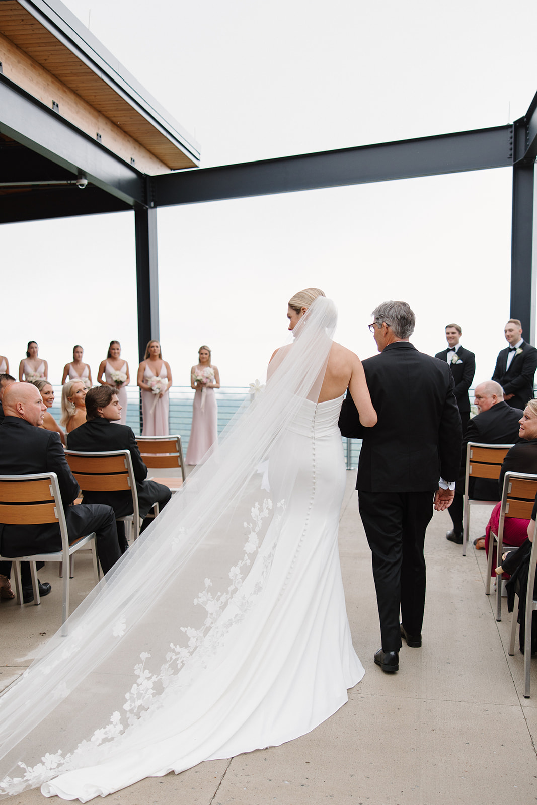 stunning bride and groom photos from a dreamy New Hampshire wedding day