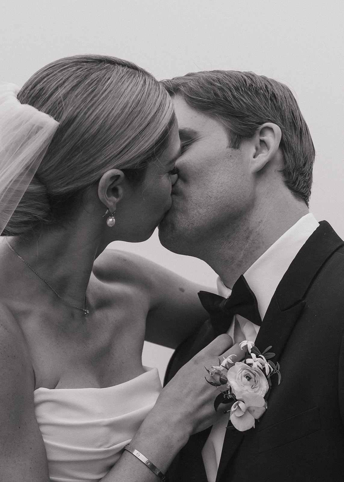 stunning bride and groom photos from a dreamy New Hampshire wedding day