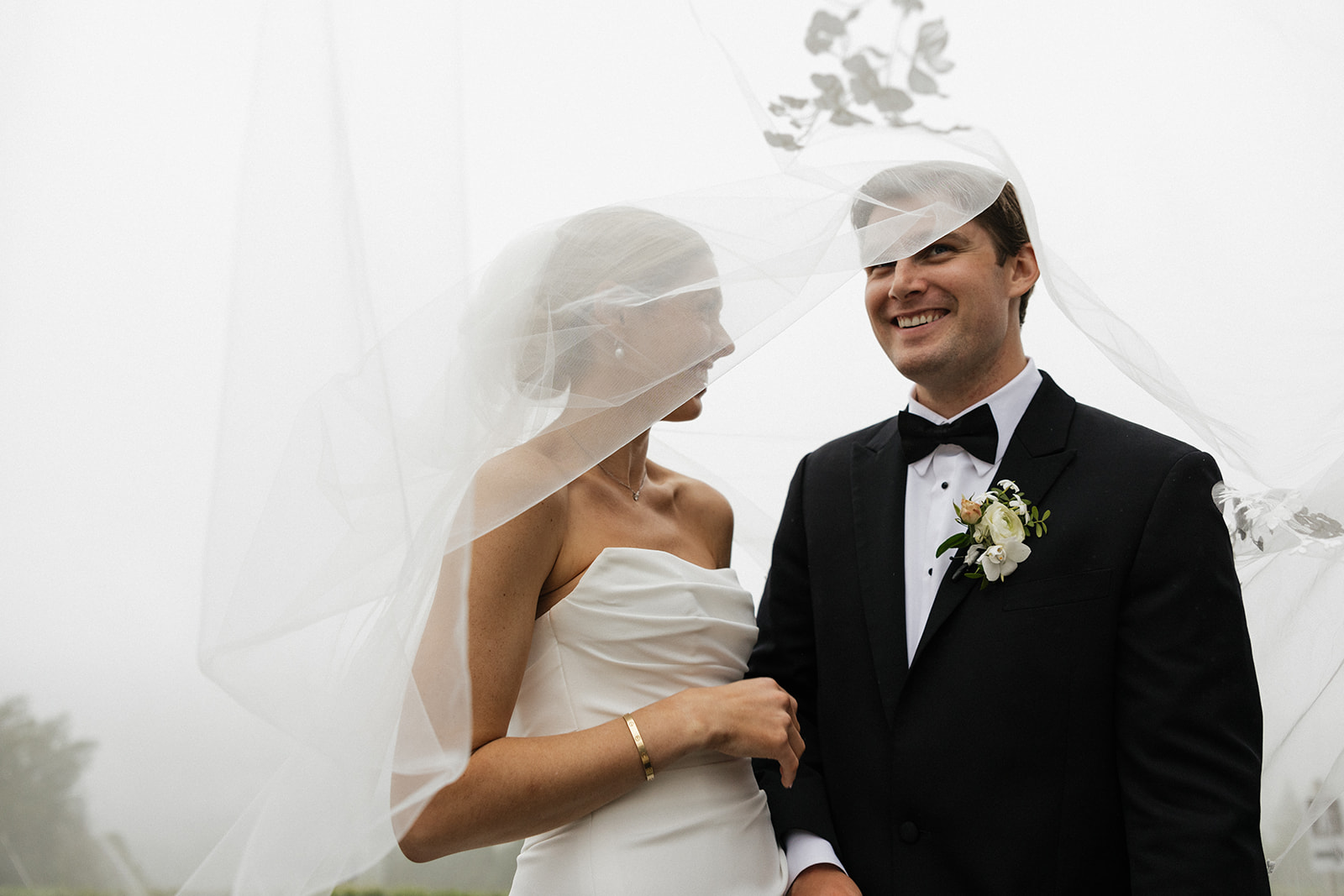 stunning bride and groom photos from a dreamy New Hampshire wedding day