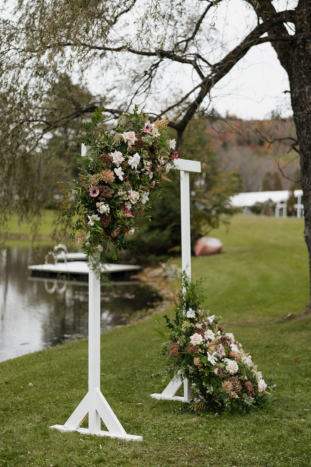 elegant details of a Vermont wedding day