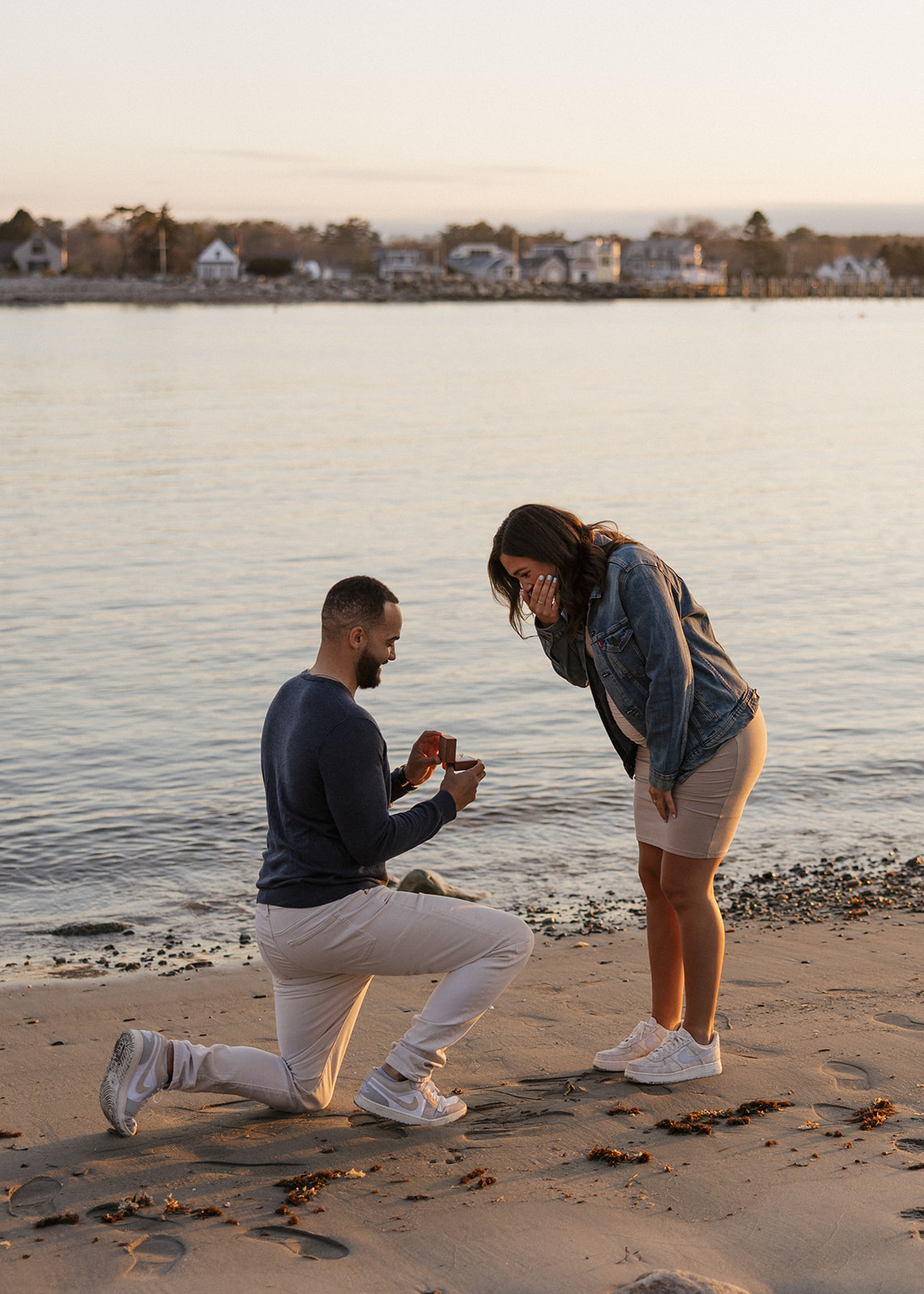 How to nail planning your surprise proposal photshoot