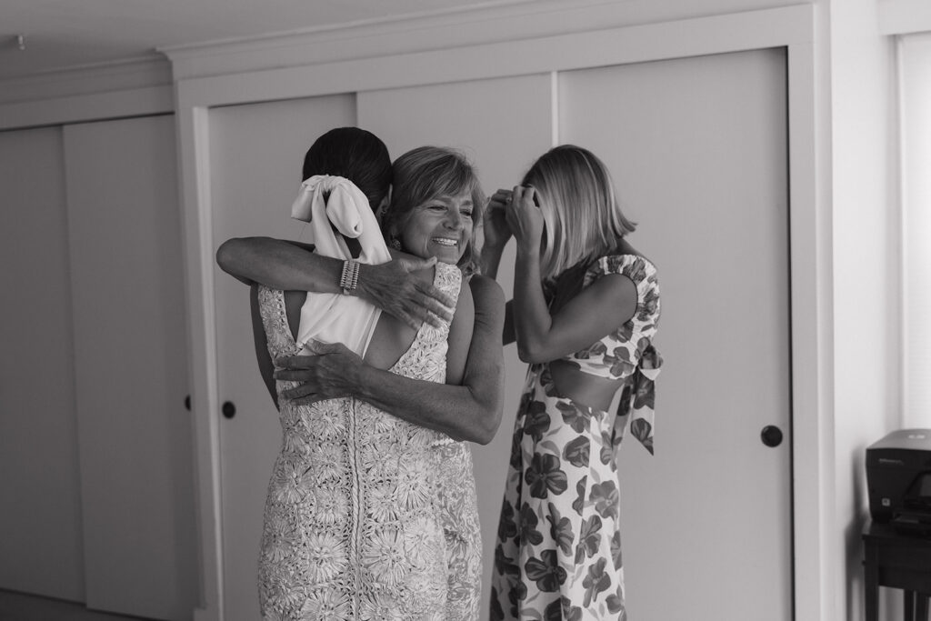 tender moment documented by erica warren photography