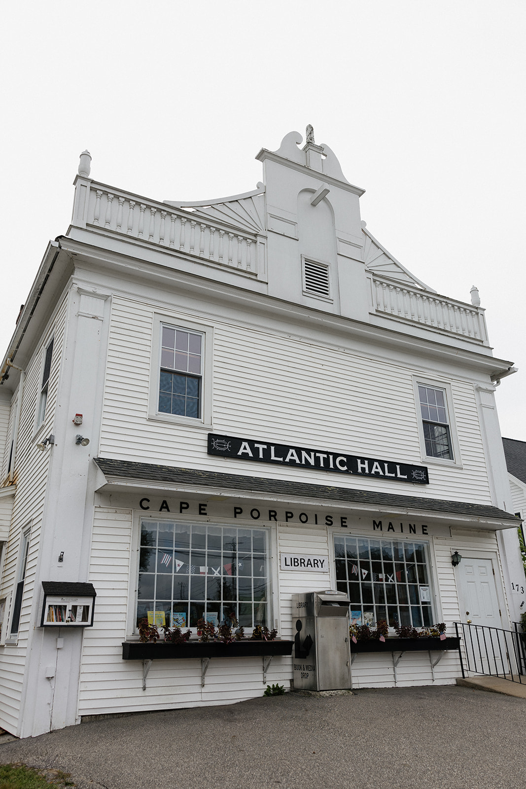 stunning coastal Maine wedding shot by Erica Warren Photography