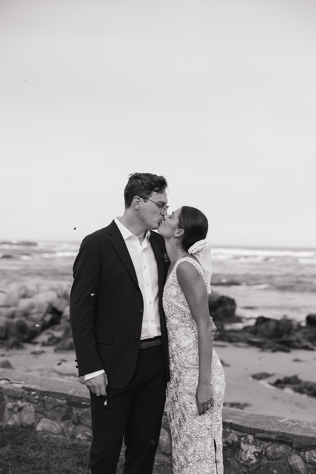 stunning documentary style wedding photography from Erica Warren 