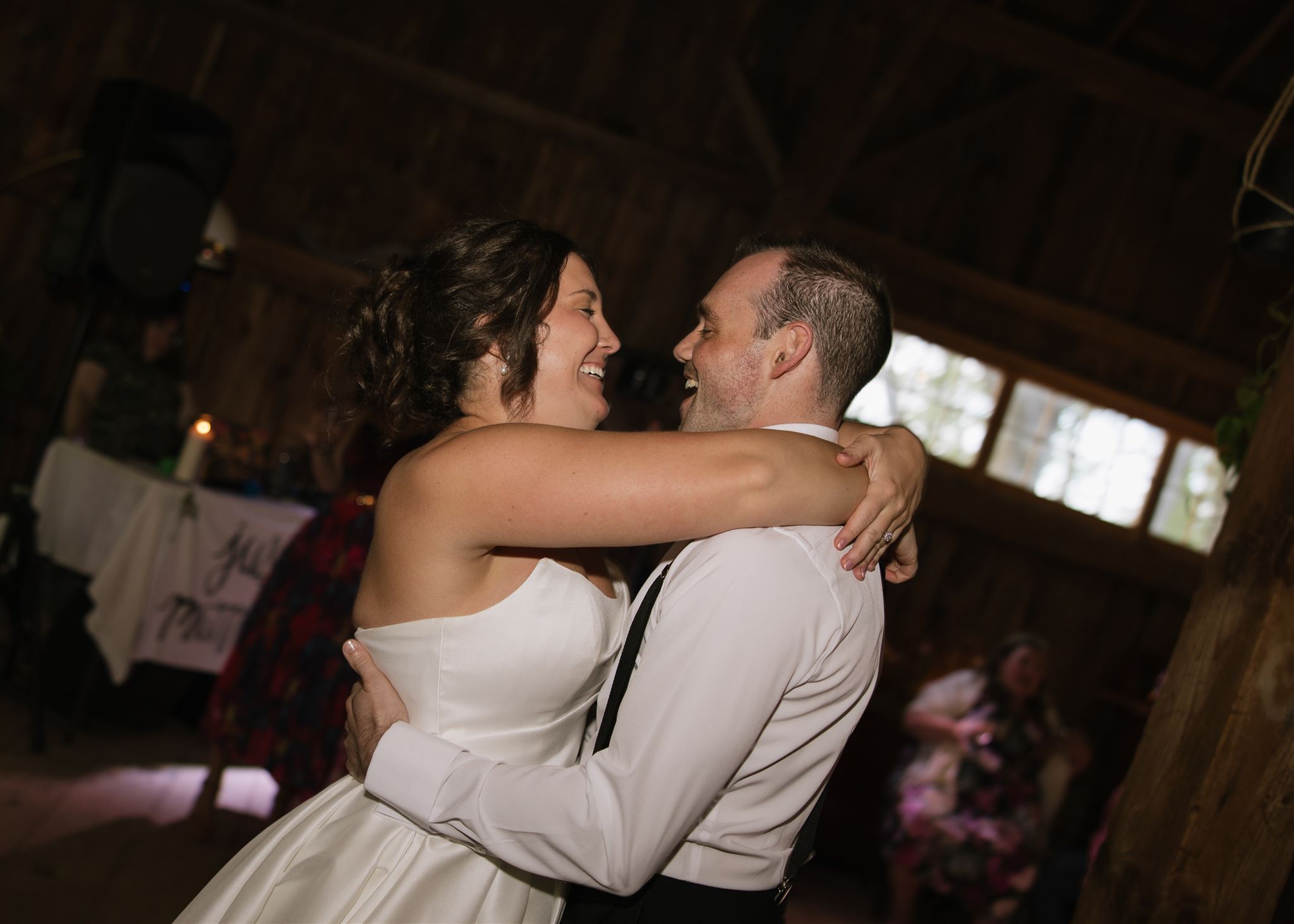 documentary style wedding reception photos from a beautiful Sunday Supper wedding day in Kittery