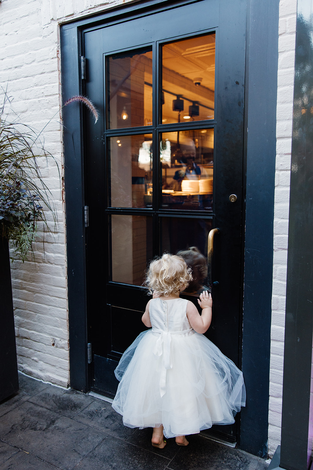 documentary style wedding photography often takes more time, make sure to pencil in more time into your wedding photography timeline!