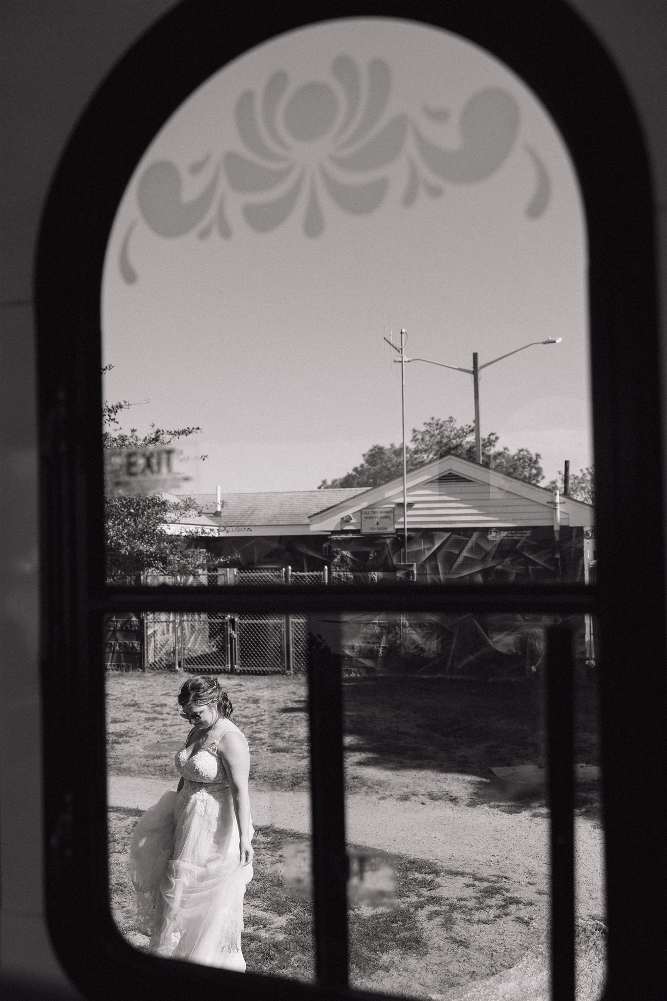 documentary photos from a stunning Portland Maine wedding day