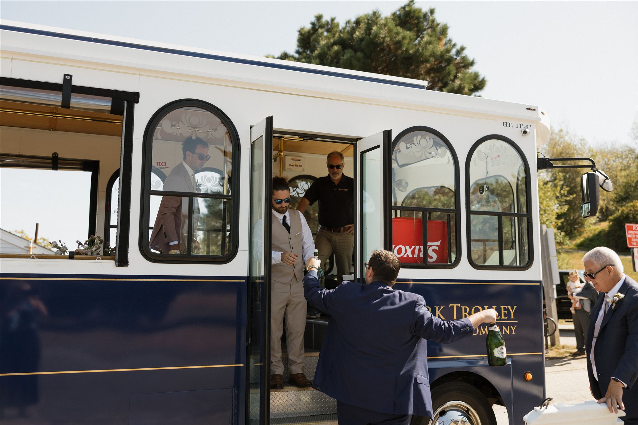 documentary photos from a stunning Portland Maine wedding day