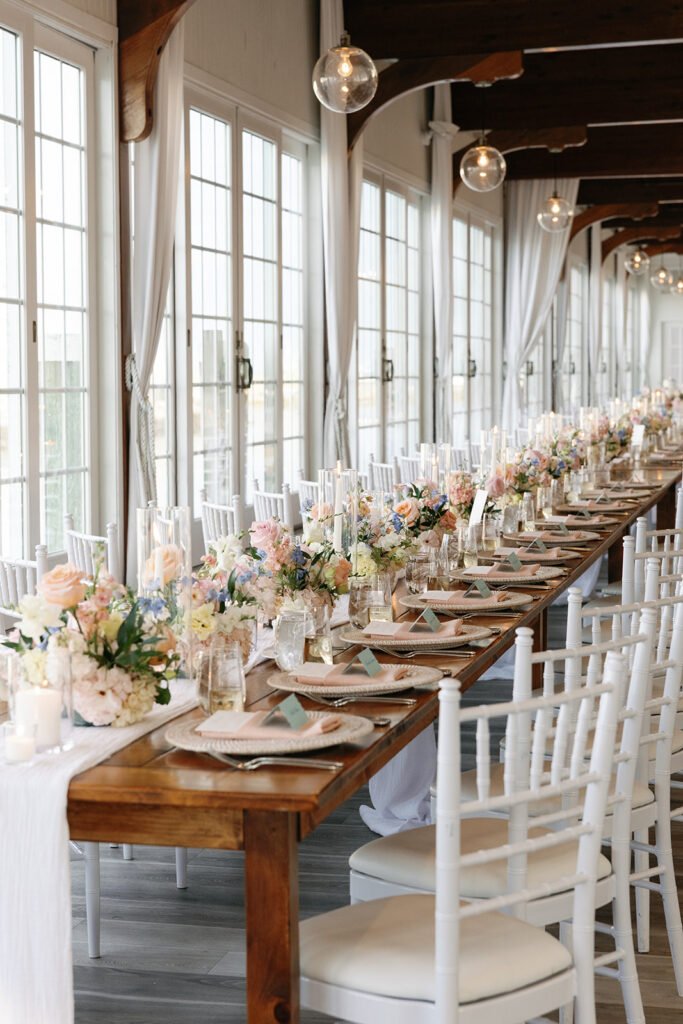 beautiful coastal and airy wedding reception vibes is a perfect touch for an East Coast wedding day!